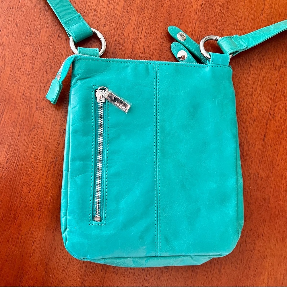 Turquoise Leather Crossbody Bag - Picture 4 of 11